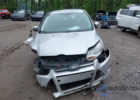 2012 Ford Focus Se из США, поврежденный, VIN 1FAHP3F23CL299176